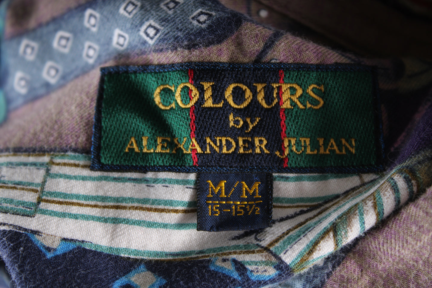 Vintage 90s Alexander Julian Colours Shirt Print Shirt Mens Size Medium