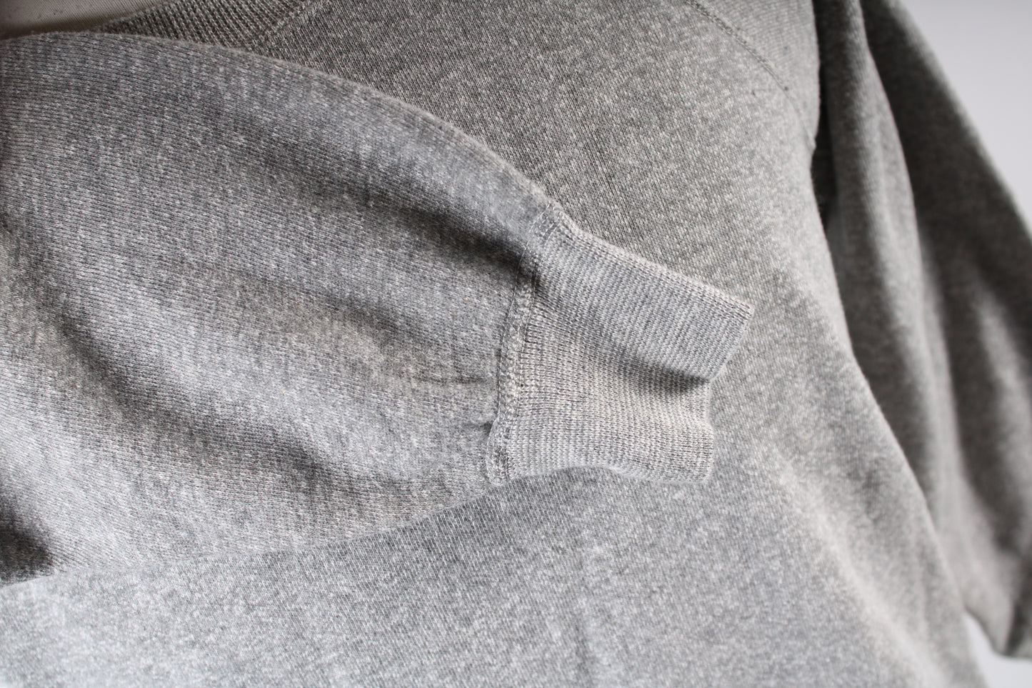 Vintage 1960s Gray Cotton Blank Sweatshirt Mens Size Medium